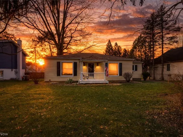 2682 Smith Rd, Akron, OH 44333