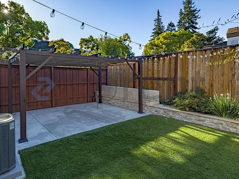 4762 Rio Rita Way — Photo 24