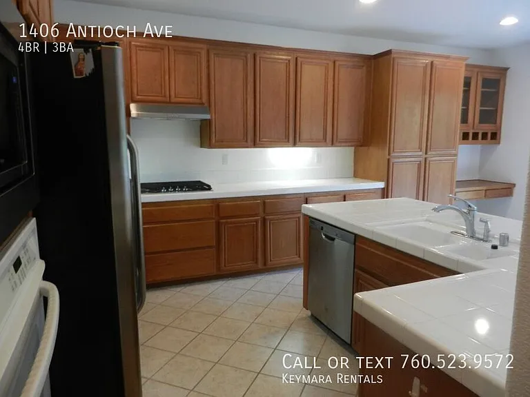 1406 Antioch Ave — Photo 9