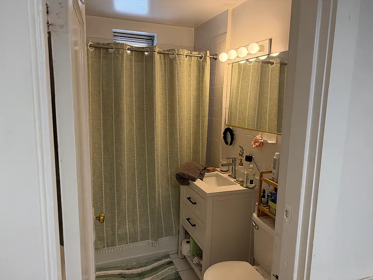 464 Commonwealth Ave #26 — Photo 8