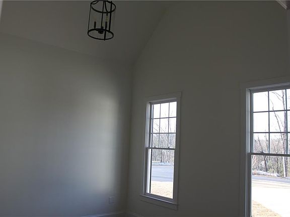 3rd image of 4050 Haven Ter