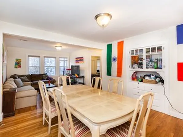 186 Calumet St #1A, Roxbury Crossing, MA 02120