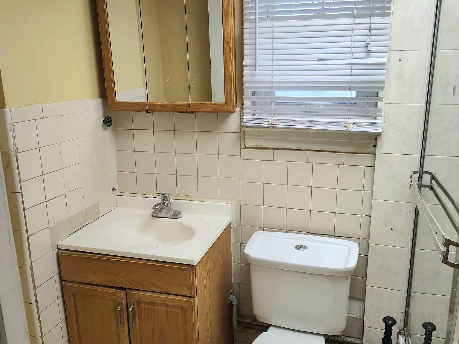 Studio, $700 — Photo 2