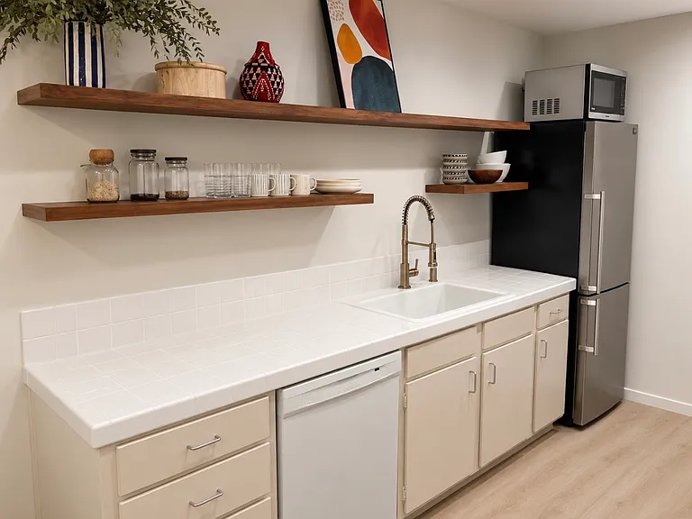 1200 N Flores St #105 — Photo 5