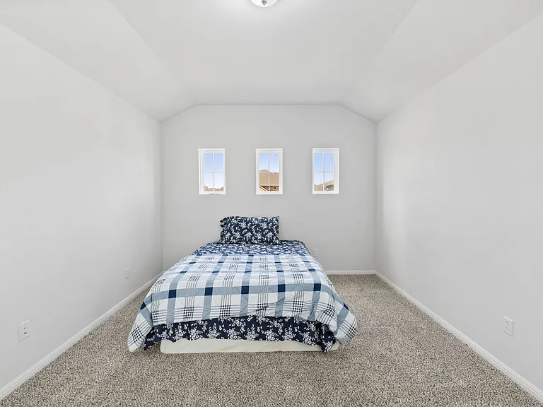 20512 Christie Marie Ln — Photo 37