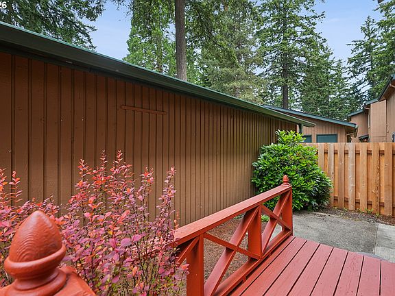 4th image of 3262 SE 153rd Ave