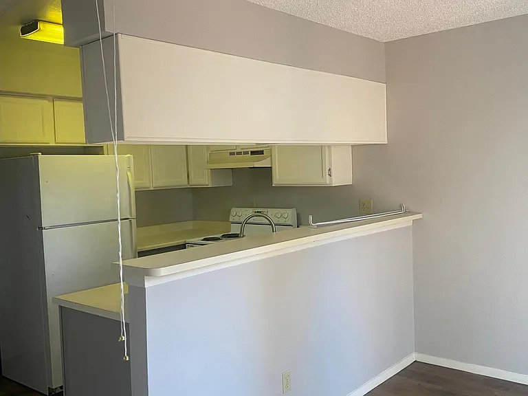 4317 Crow Dr — Photo 4