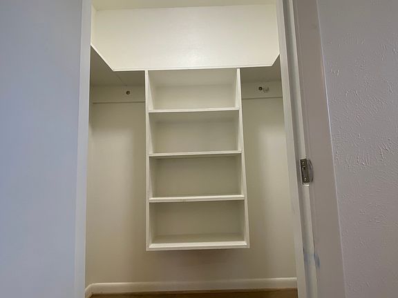 5th image of 6116 Winifred Dr