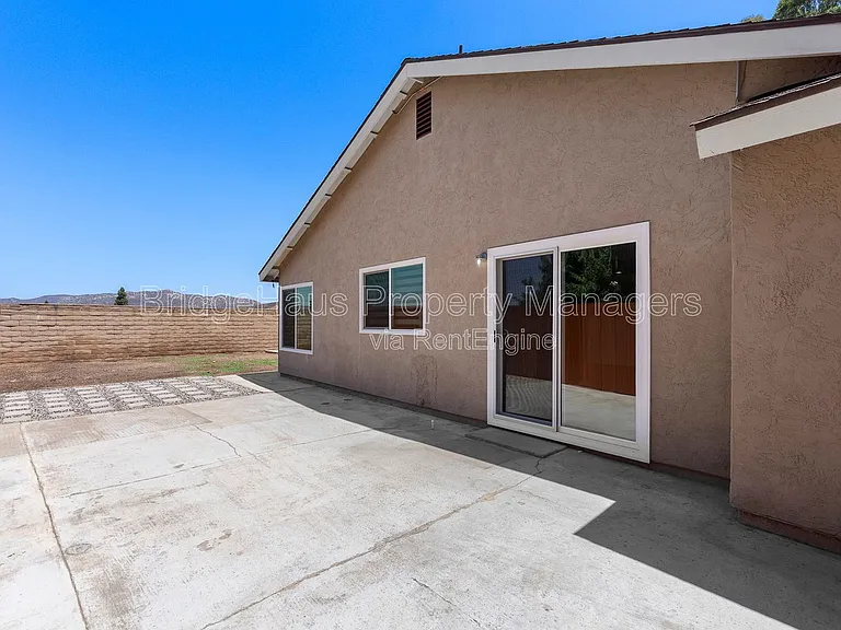 11004 Collinwood Dr — Photo 43