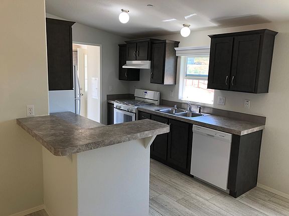 2nd image of 13819 Woods Valley Ct