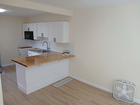 3rd image of 29 Burnside Ave #1