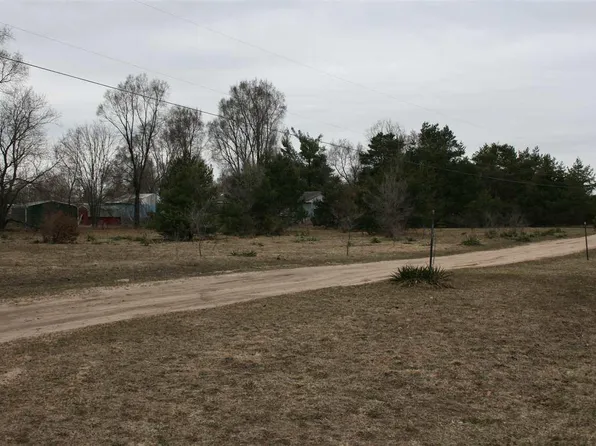 9298 Valley Rd NW, Rapid City, MI 49676