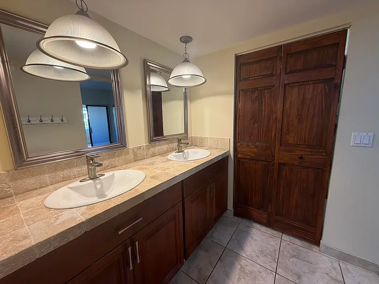 12661 Westhampton Cir — Photo 6