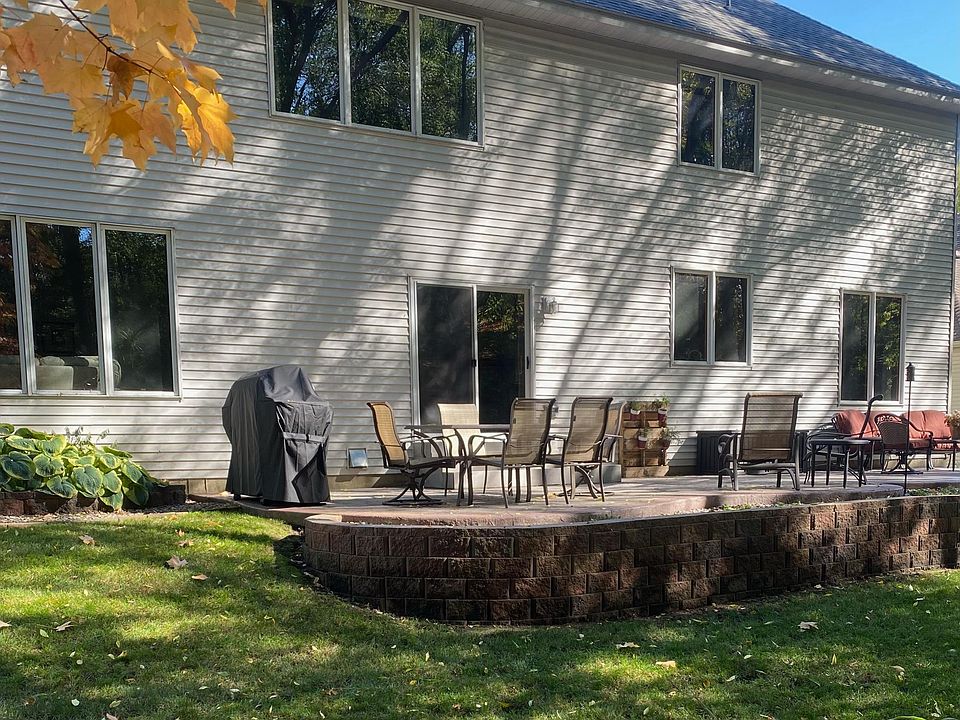 2nd image of 1419 Liddle Ln