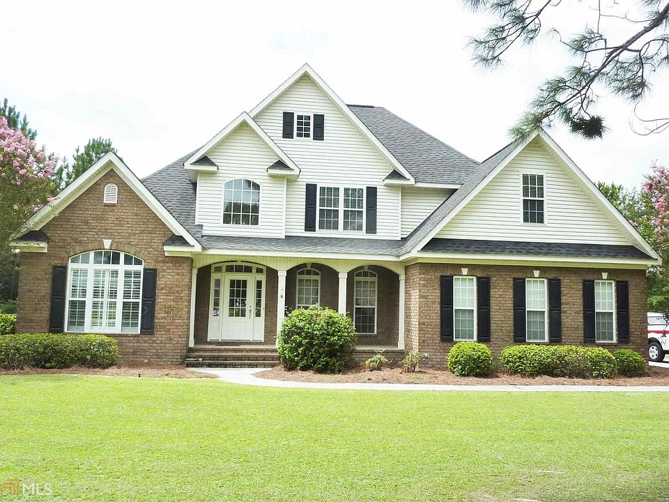 1st image of 601 Cottontail Ln