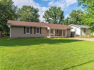 3165 W Farm Road 168, Springfield, MO 65807