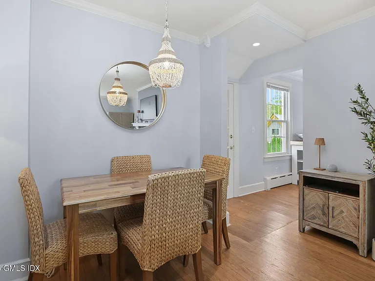 41 Ridge St #1 — Photo 8