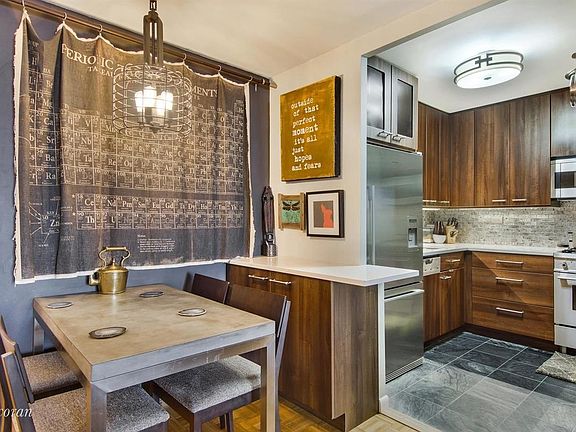 2nd image of 85 Livingston St APT 10L