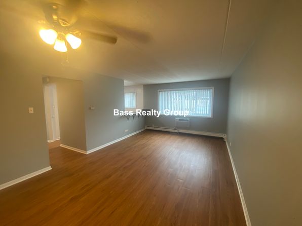 10739 S Keating Ave #304
