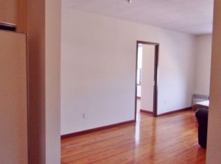 211 Dahill Rd, Brooklyn, NY 11218