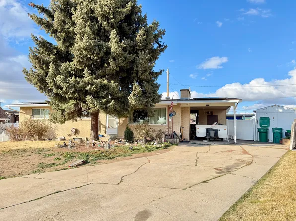 1127 E 1050 S, Clearfield, UT 84015