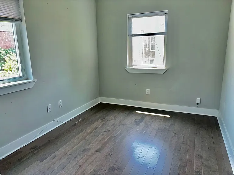 5334 Cedar Avenue — Photo 22