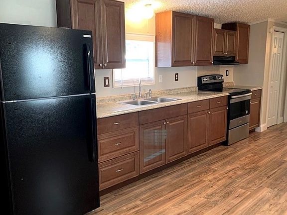 4th image of 154 NW Alpata Ct