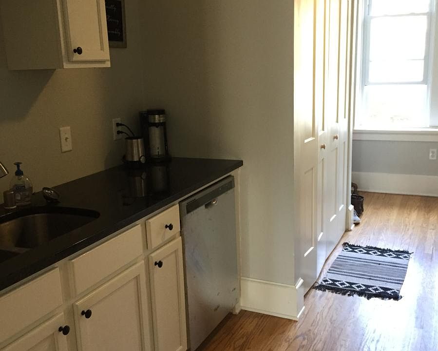 Granite counters and updated kitchen!