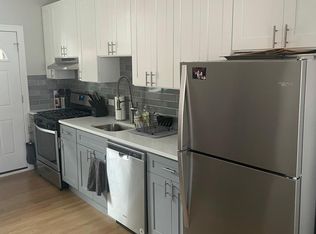 2882 N Clark St #3K, Chicago, IL 60657