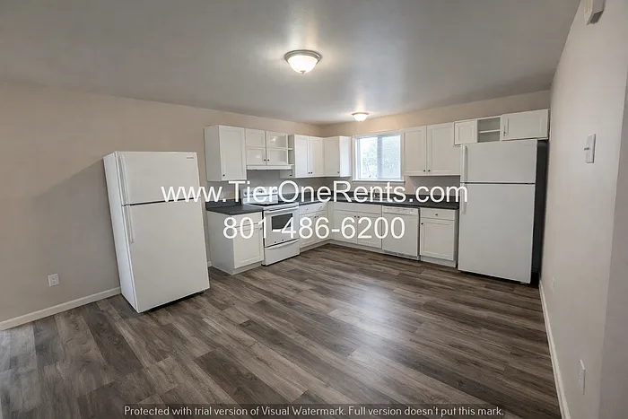263 W 270 N #263 — Photo 7