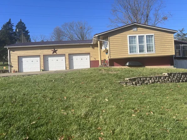 198 Valley Dr, Gallipolis, OH 45631