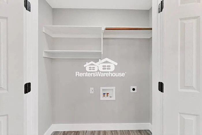 7714 Bordeaux Ln — Photo 35