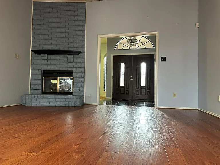6732 Coach House Ln — Photo 12