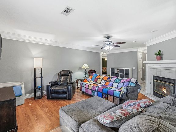 4th image of 2701 W Easy St
