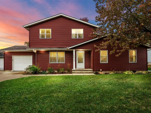 1535 Plain View Rd, Ely, IA 52227
