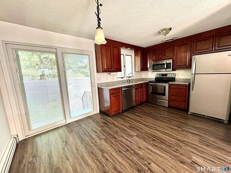 3 Saint Marc Cir #Q — Photo 2