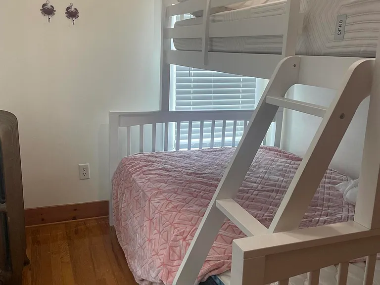 64 Abbott Ave — Photo 13