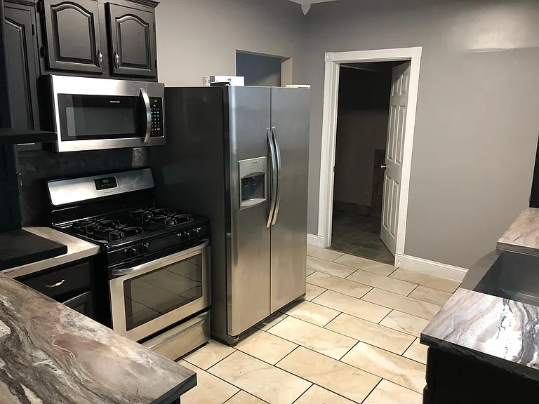 317 Maryland Ave — Photo 15
