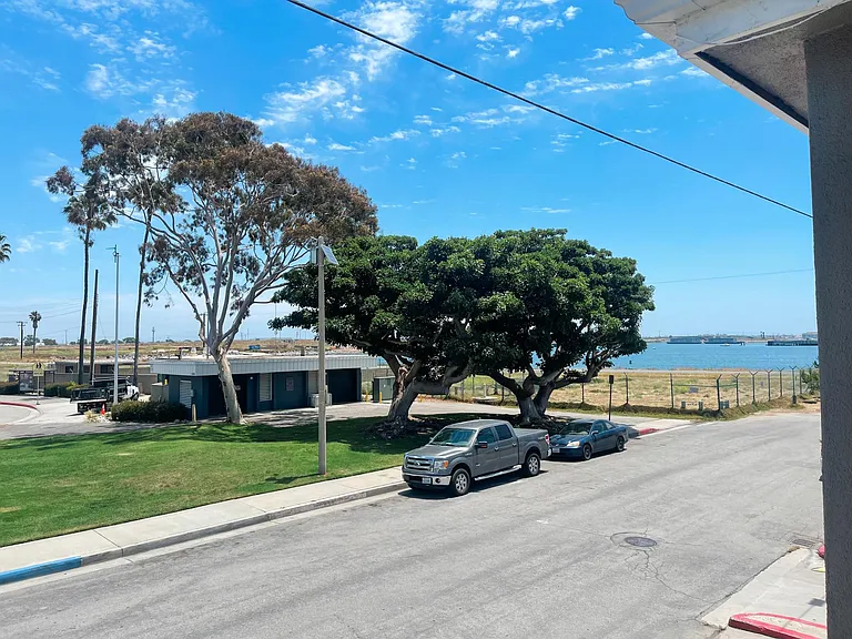 1632 Ocean Ave #C — Photo 13