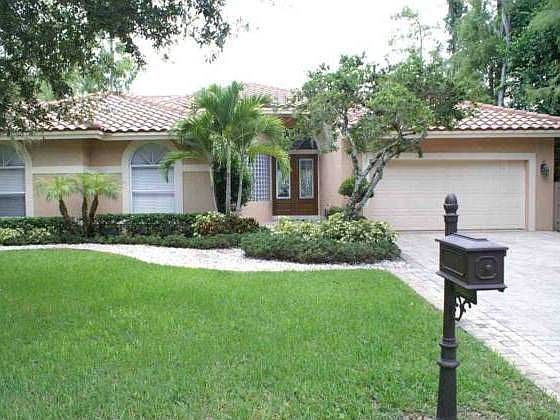 1st image of 6620 NW 41st St