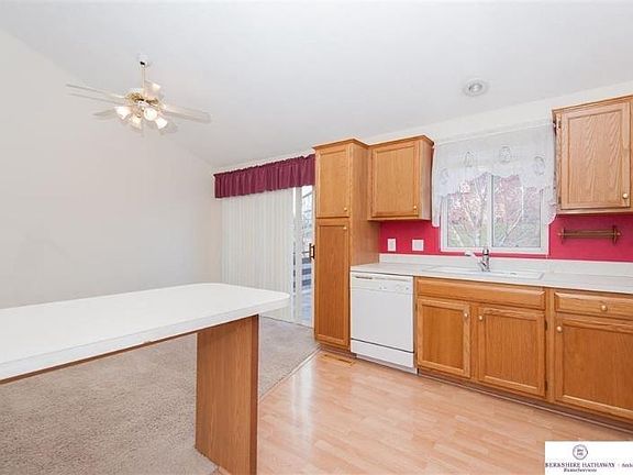 5th image of 6704 N 110th St