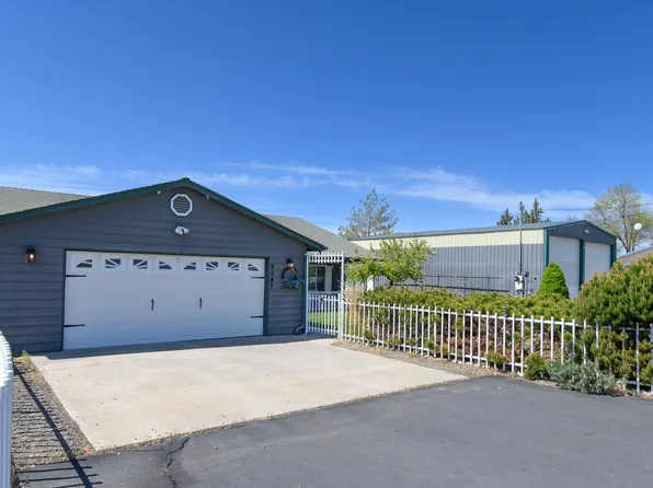 9047 13th St, Terrebonne, OR 97760