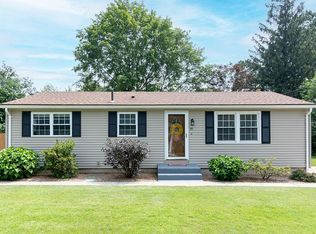 45 Woodrow Ave, Cranston, RI 02920
