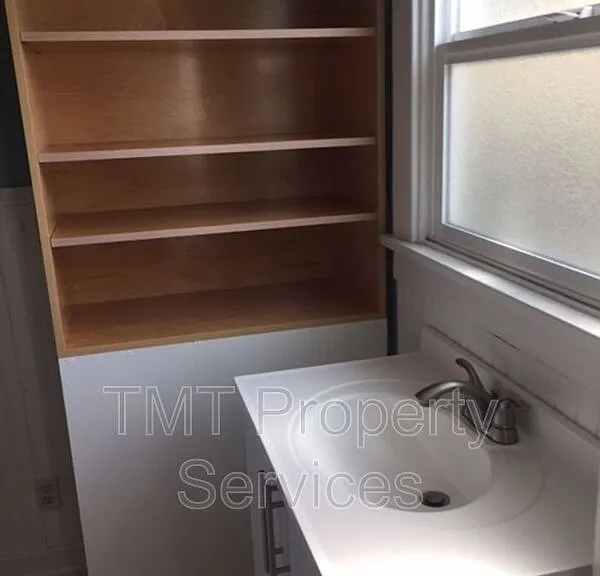 785 Lincoln St — Photo 11