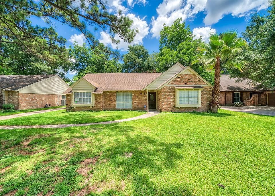 1st image of 6302 Ash Oak Dr