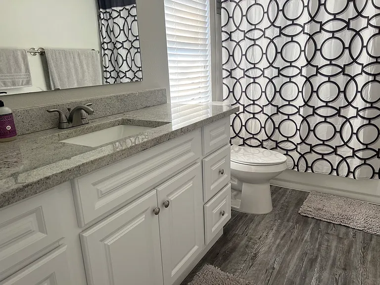 8406 Barrett Pl — Photo 9