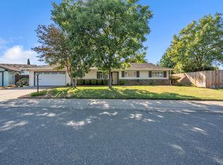 9660 La Nuez Dr, Elk Grove, CA 95624