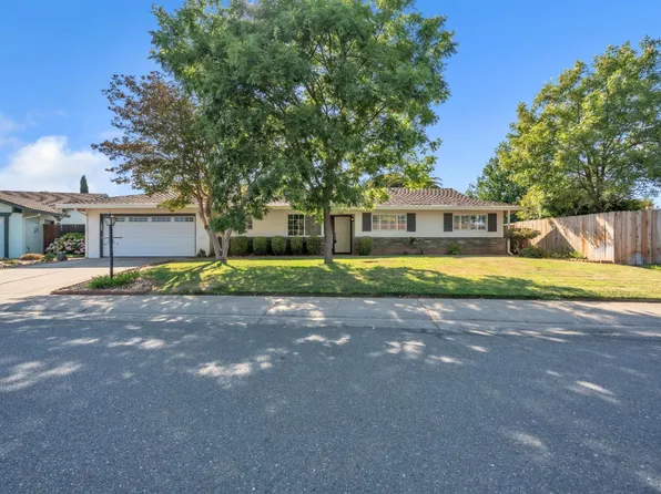 9660 La Nuez Dr, Elk Grove, CA 95624