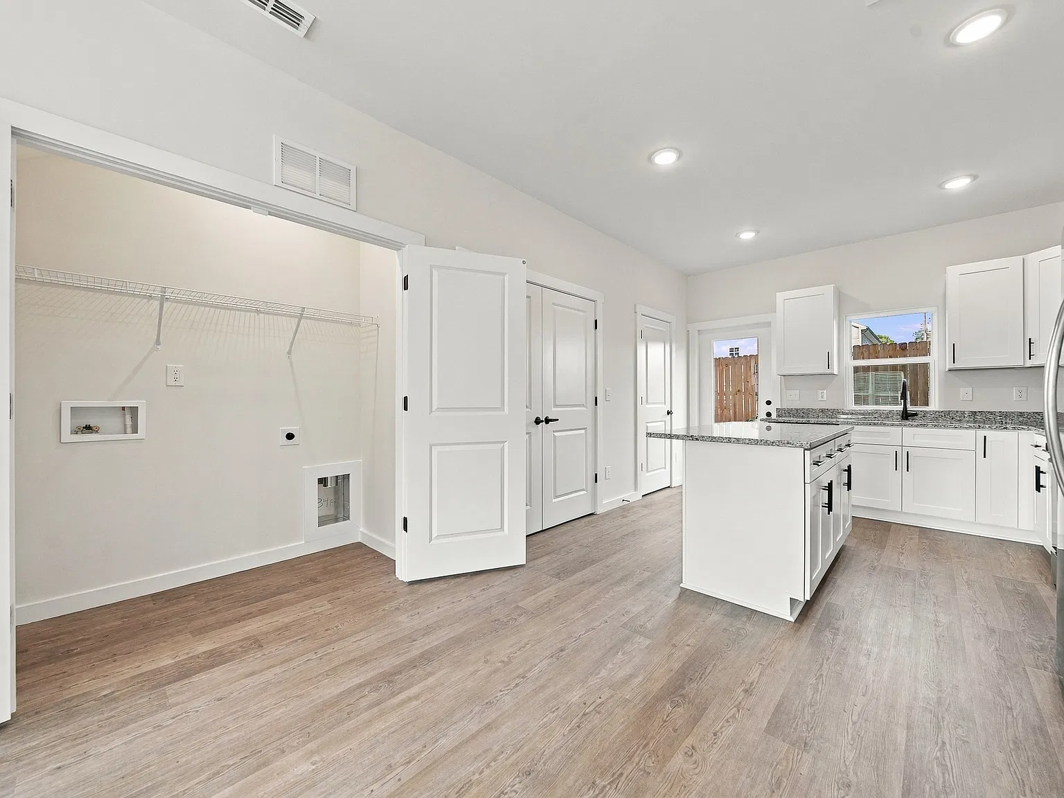 1332 Fairgrove Church Rd SE — Photo 2