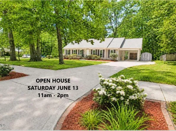 1216 Haddington Dr, Cary, NC 27511